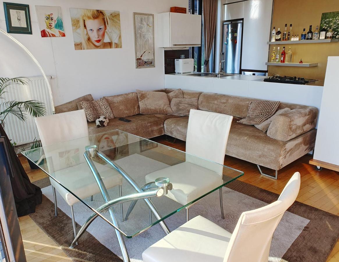 Bella Vista Lux Apartment With Private Terace Capodistria Esterno foto